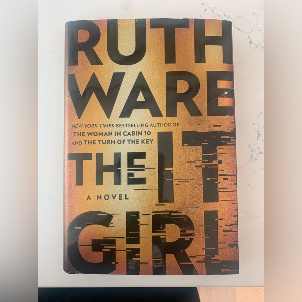 The It Girl - Ruth Ware - Hardcover